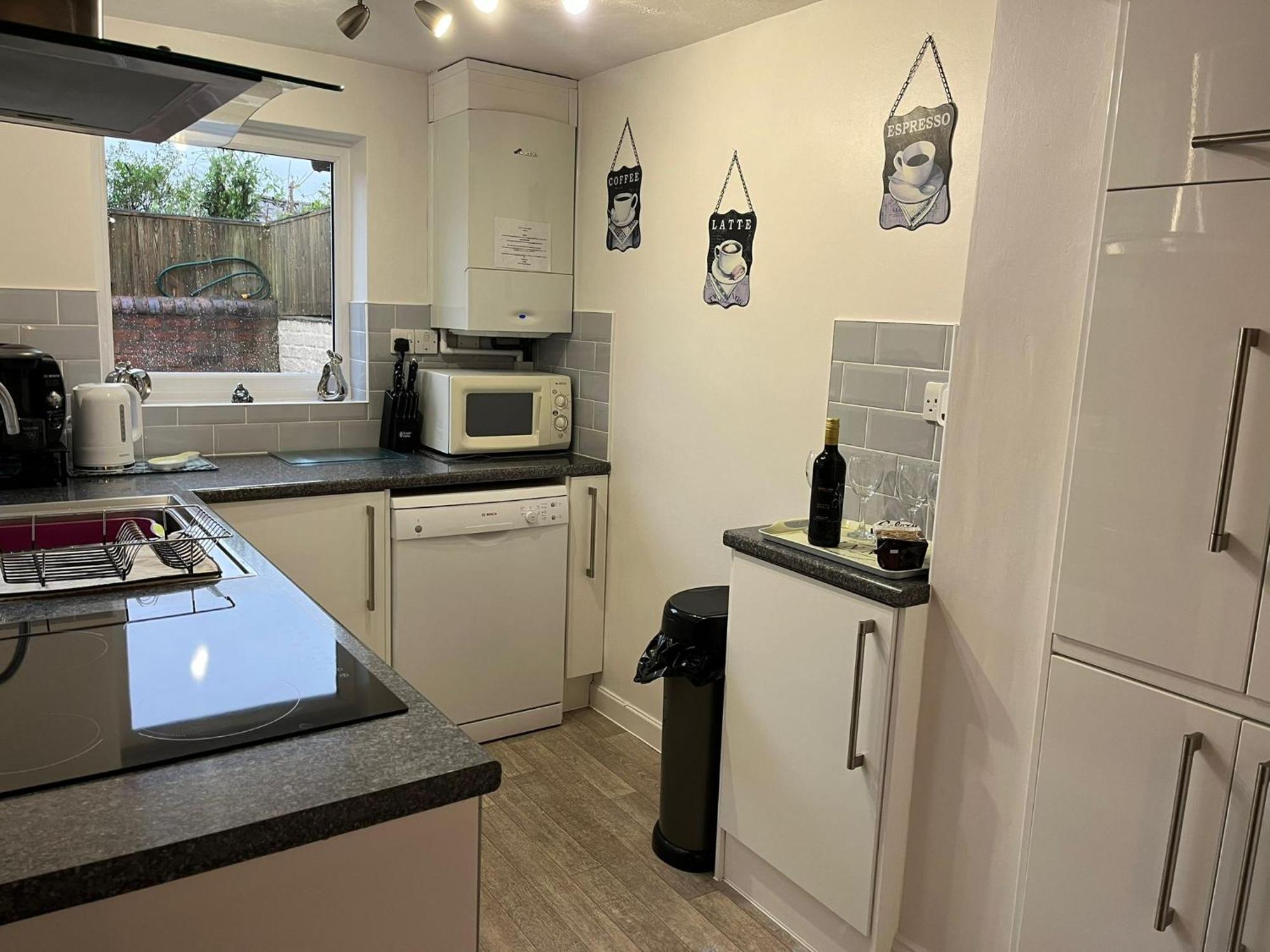 City Of Chester Award Winning Cottage -Pixie Terrace Честер Экстерьер фото